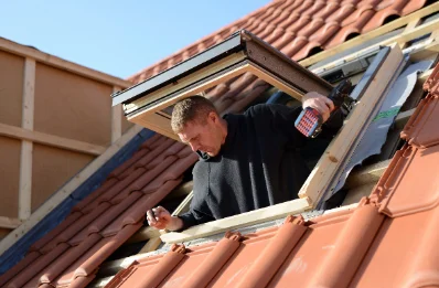 Pose de fenêtres de toit Velux à Horme